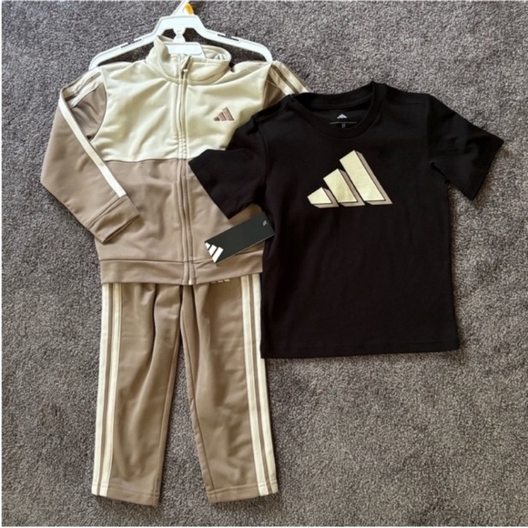 New! Toddler Boys Adidas 3-piece Tracksuit - 3T - Picture 3 of 5